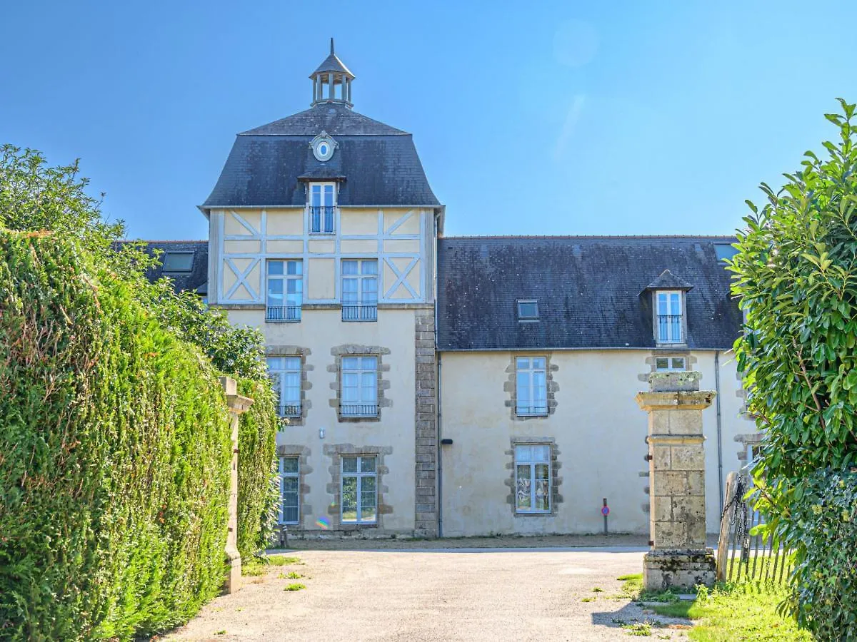 Apartment Le Chateau De Kergonano-13 By Interhome Baden Francia